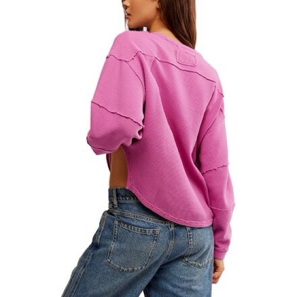 We The Free Eclipse Tee - Picture 8 of 15